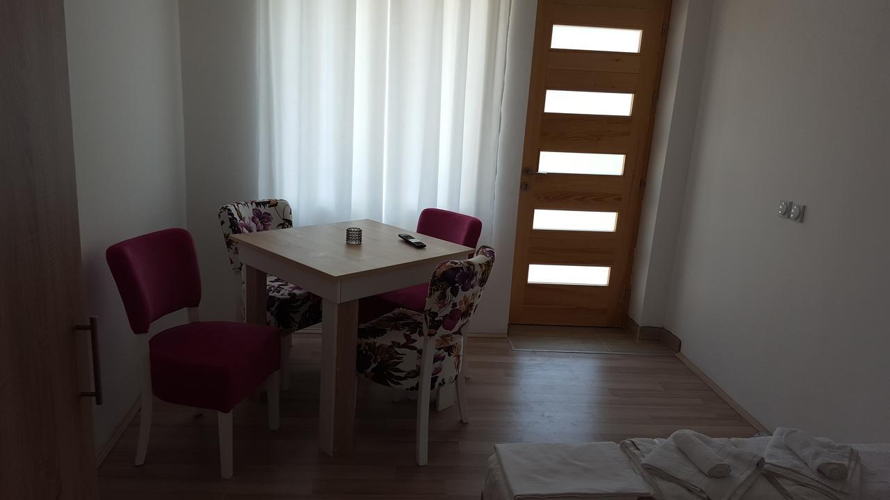 Rooms Ela Ela Prekodolce Exteriör bild