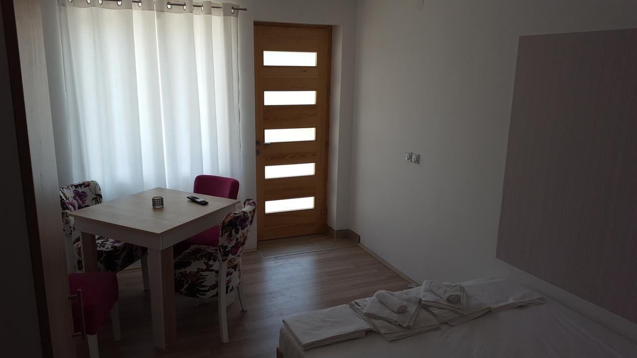 Rooms Ela Ela Prekodolce Exteriör bild