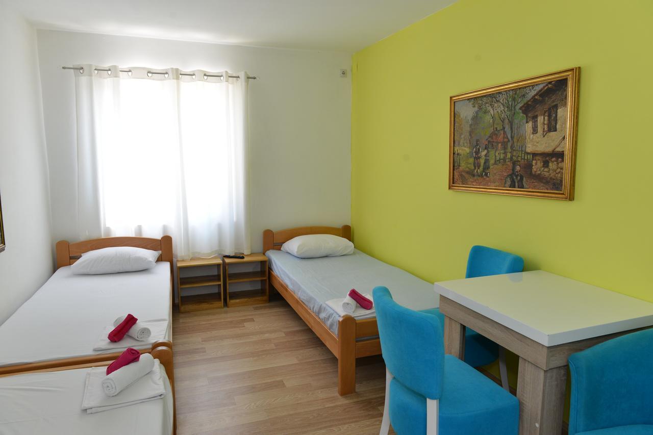 Rooms Ela Ela Prekodolce Exteriör bild