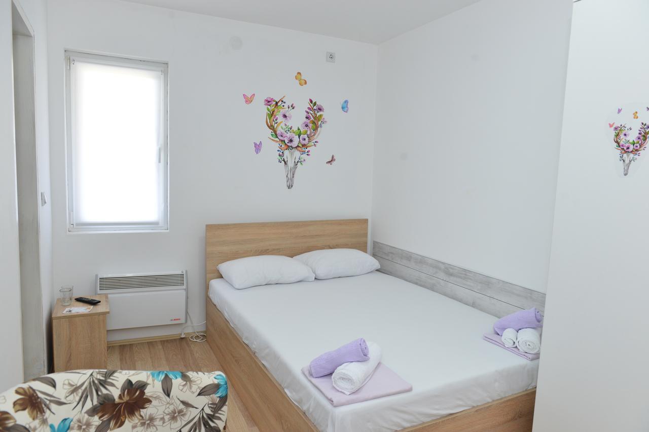 Rooms Ela Ela Prekodolce Exteriör bild